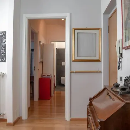Tridenthome 5 Min From Station & Free Wifi Trento Exterior photo
