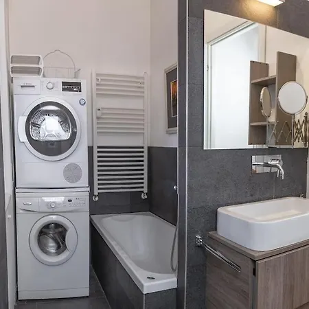Tridenthome 5 Min From Station & Free Wifi Trento Exterior photo